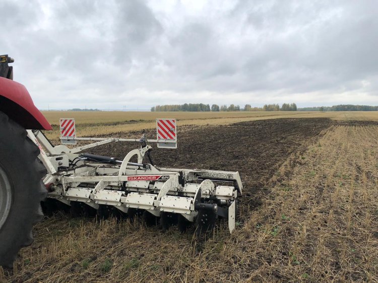 Дисковая борона навесная ISKANDER 3N с трубчатым катком